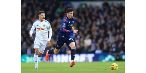 Rød og hvit vs. mørkeblå: En draktkamp i ligacup-oppgjøret